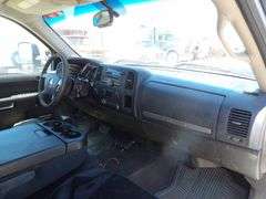 R-1568 2013 Chevy 2500 Flatbed Pickup