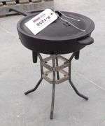 R-1258 Potjie Dutch Oven W/ Stand