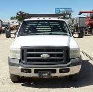 R-1537 2007 Ford F350 Flatbed Pickup