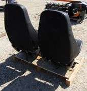 U-242 Freightliner Bench Seats (2)