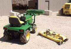 R-1426 John Deere 332 Lawn Tractor