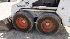 R-1491 Bobcat 642B Skid Steer