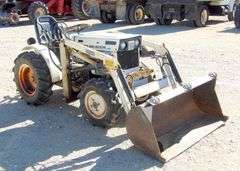 R-1522  Satoh Beaver Tractor with Loader