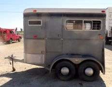 R-1460 1981 Circle J Western 2 Horse Trailer