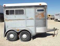 R-1460 1981 Circle J Western 2 Horse Trailer