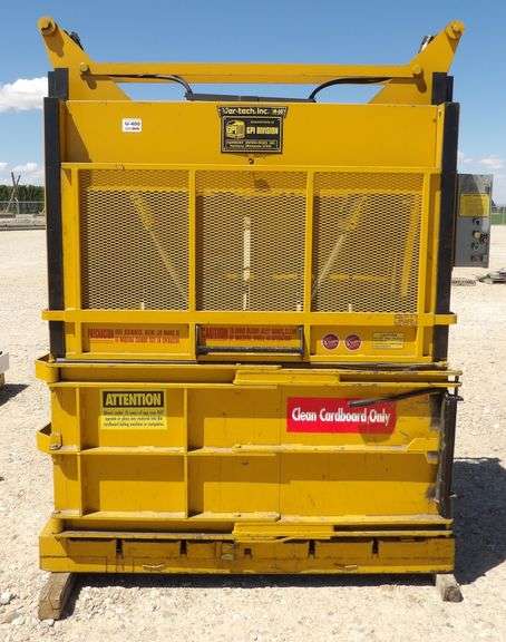 U-400 Harmony M-60 Baler