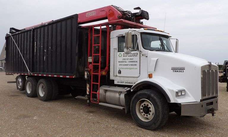 U-1365 2003 Kenworth Grapple Dump Truck
