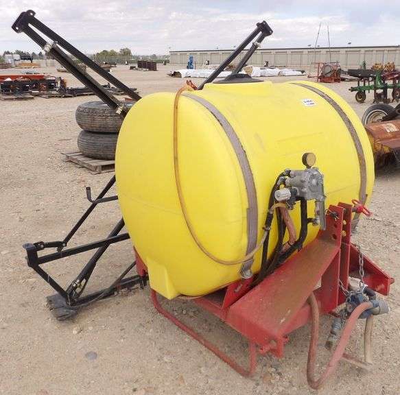 U-454 Spray Rig - Pickett Auction Service