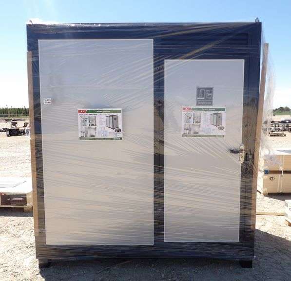 U-275 UNUSED Portable Restroom