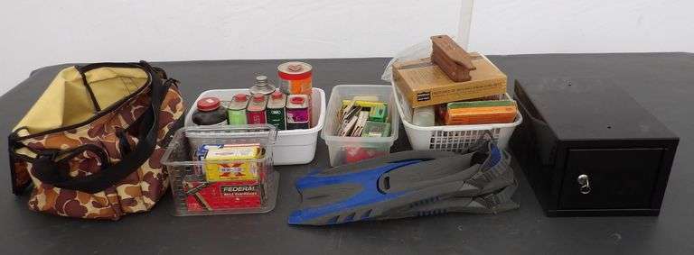 U-913 Shooting/Reloading Supplies