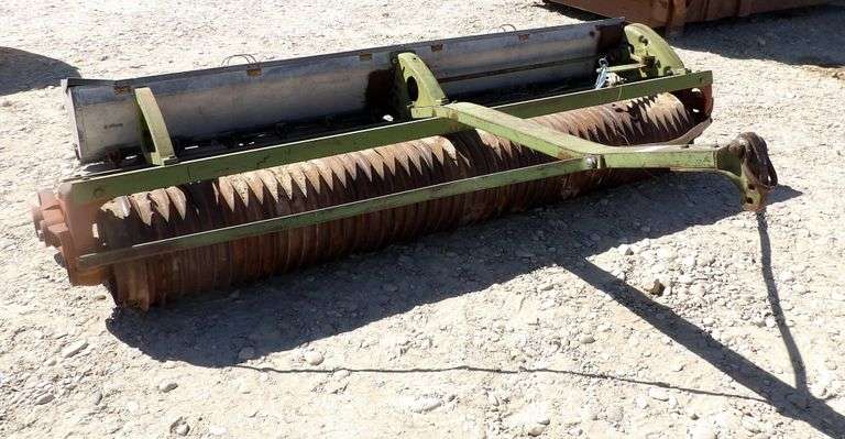 U-918 Pull Type Brillion Seeder