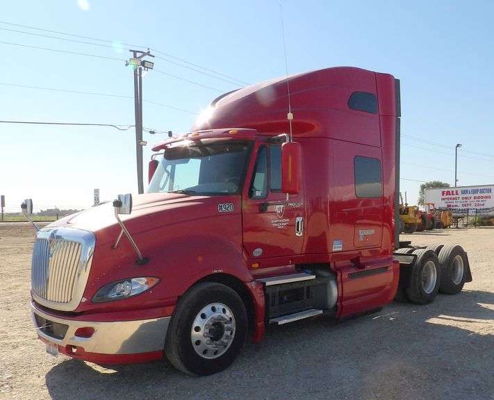 U-779 2014 International Pro Star Truck Tractor