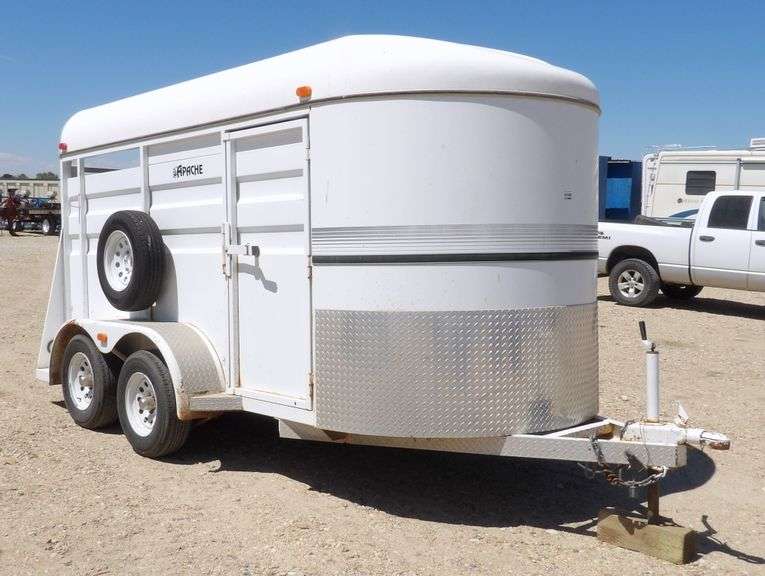 U-542  1998 Apache 2 Horse Trailer