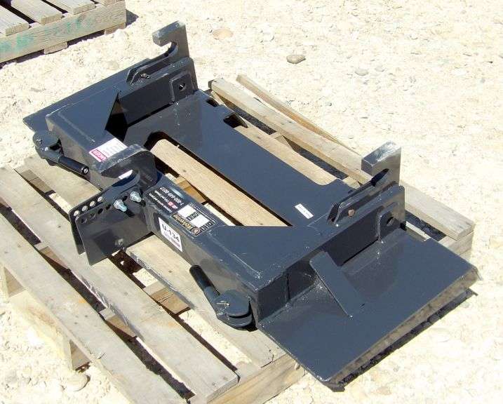 U-134 Skid Steer 3-Point Attachment