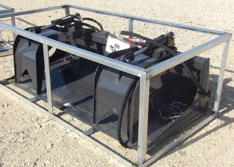 U-169 Unused Wolverine Skid Steer Grapple Bucket
