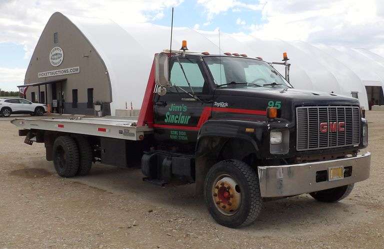 U-442 1995 GMC Topkick Rollback Truck