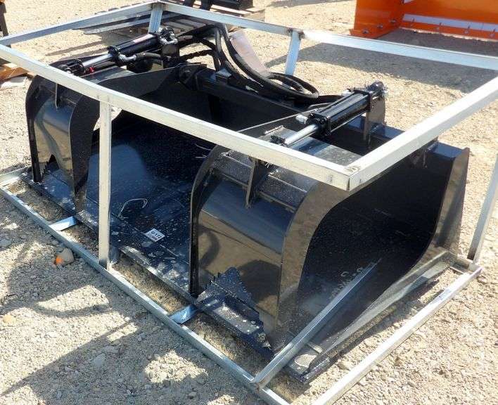 U-172 Wolverine Skid Steer Grapple Bucket