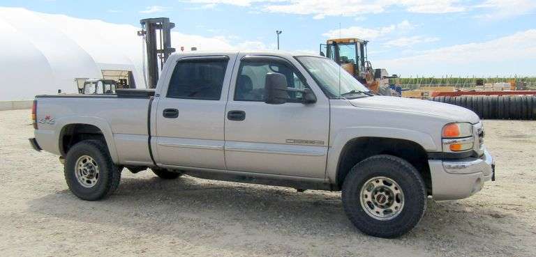 U-1099  2007 GMC 2500 Crew Cab Pickup