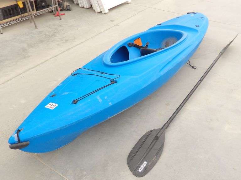 U-828  Lifetime Kayak
