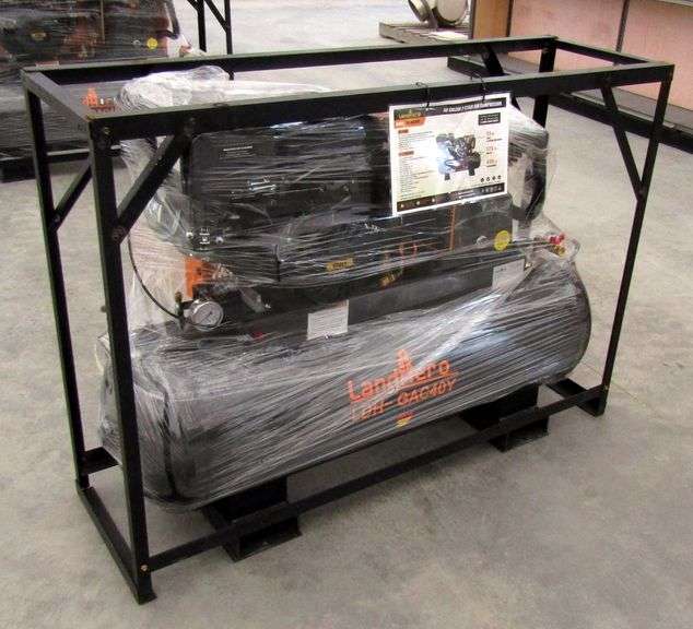 U-218 Land Hero Air Compressor UNUSED