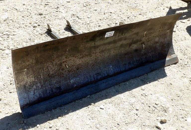 U-1025  Snow Plow