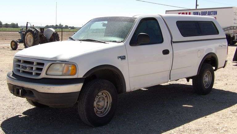 U-506 2000 Ford F-150 Pick Up