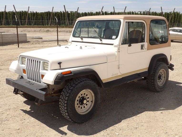U-869 1988 Jeep Wrangler
