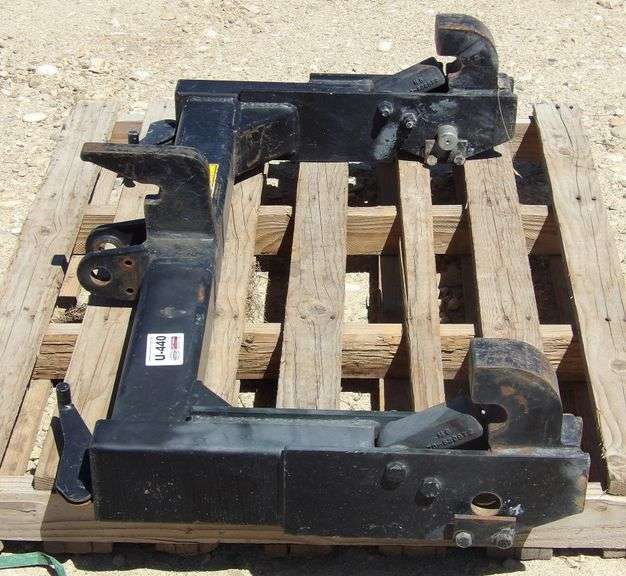 U-440 3-Point Quick Hitch