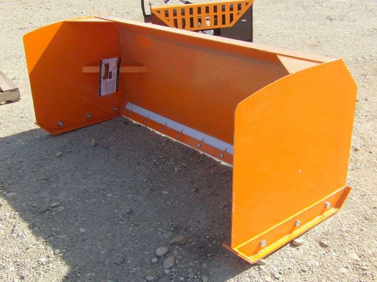 U-171 Wolverine Snow Pusher