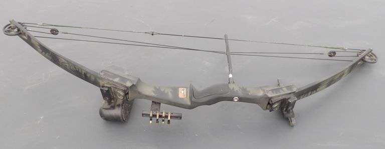 U-209 Bear Compound Bow