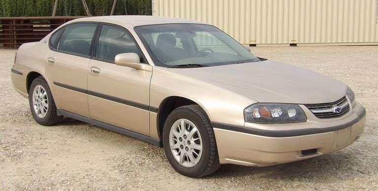 U-1266 2000 Chevy Impala