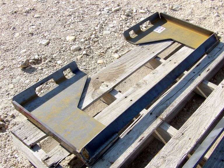 U-151 Open Face Skid Steer Face Plate
