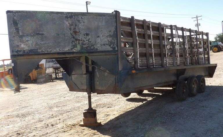 U-1121 1975 Special Construction Triple Axle Trailer