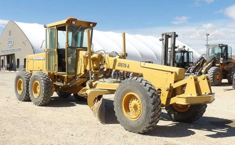 U-634  John Deere JD670-A Road Grader