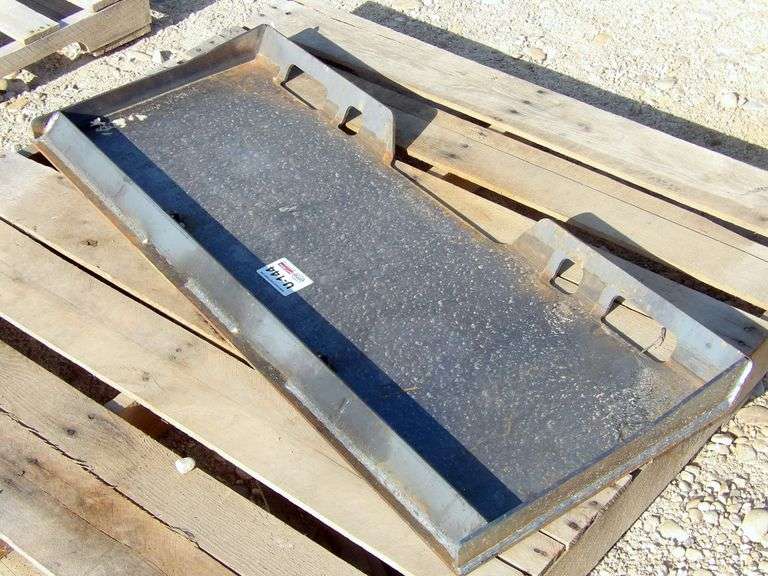 U-144 Skid Steer Face Plate