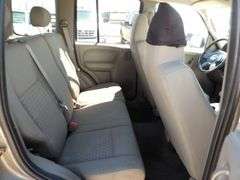 U-1060  2006 Jeep Liberty