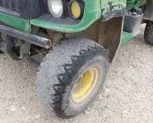 U-1301  2004 John Deere HPX Gator