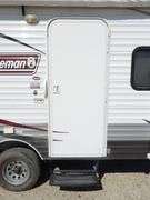 U-350 2013 Coleman Camp Trailer
