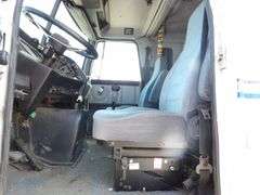 U-1358 1996 Volvo Truck