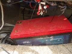 U-1323 1983 Hewes Craft 16' Boat + Trailer