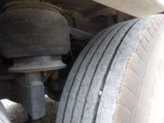 U-1267 2005 Monaco Dynasty Motor Coach