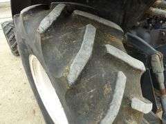 U-1268 New Holland TN90F Tractor