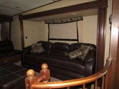 U-727 2015 Rushmore Lincoln 40' Travel Trailer