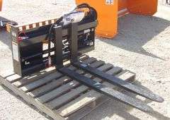 U-174 Wolverine Hydraulic Pallet Forks