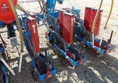 U-487 Monosem Planter