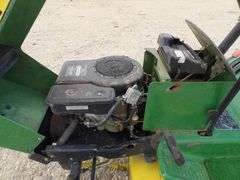 U-426 John Deere 111 Lawn Mower