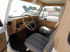 U-869 1988 Jeep Wrangler