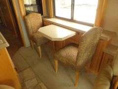 U-1267 2005 Monaco Dynasty Motor Coach