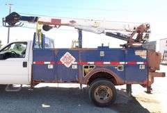 U-745 2006 Ford F-550 Service Crane Truck