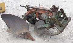 U-1277 2 Bottom Plow